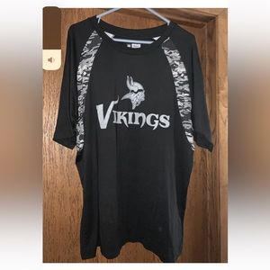 nfl team apparel Minnesota Vikings Mens sz L Black & Grey Camo‎ TShirt